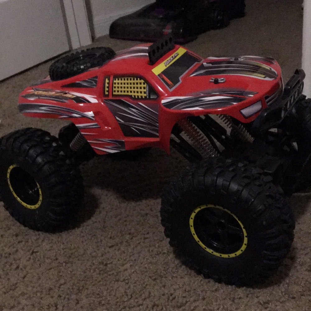 Monster truck